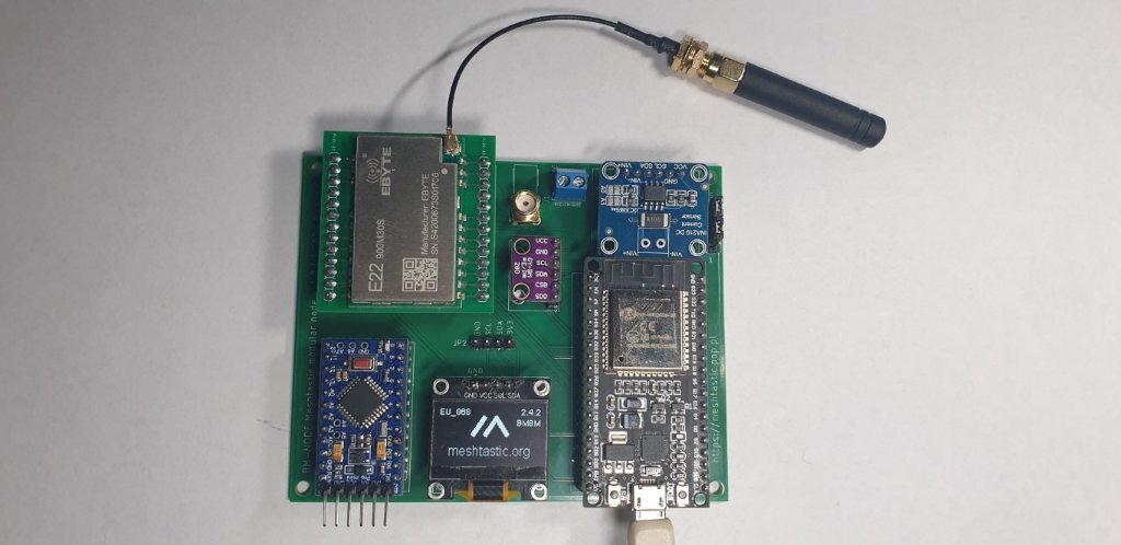 Uruchomiona kompletna płyta główna z anteną wyprowadzoną przez gniazdo IPEX